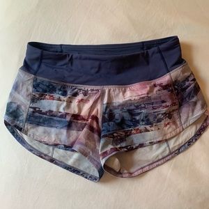 Lululemon athletic shorts (style: speed up short)